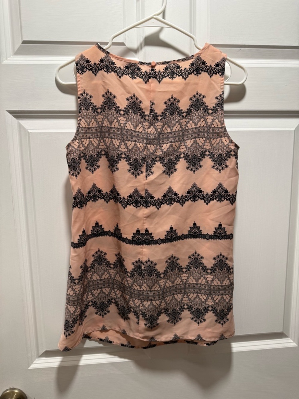 Loft Sleeveless Scoop Neck Blouse - Picture 3 of 5